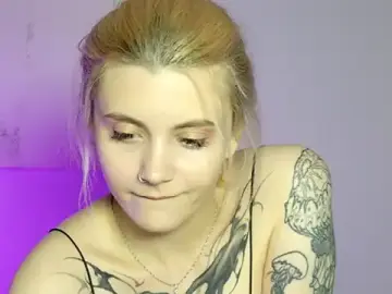 Stripchat Adult Webcam of HarpyWitch
