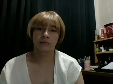 Stripchat Live Sex Cam of sweetinnocent69xxx