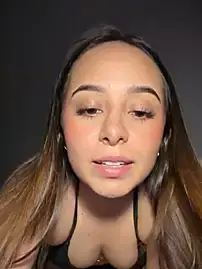 Stripchat Free Porn Cam of Naughty_hanna1