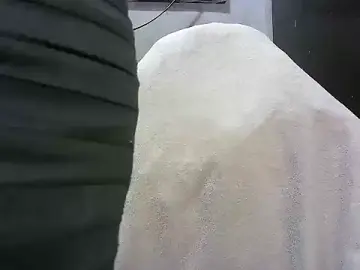 Stripchat Sex Chat of SquirtSellene18