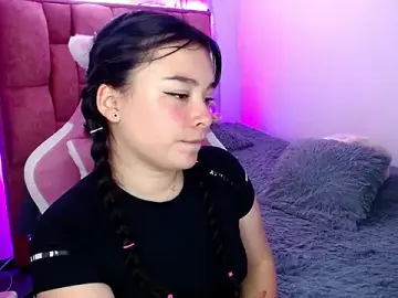 Stripchat Watch Live Sex Cams of Nahia_Brm