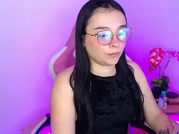 Stripchat Watch Live Sex Cams of Nahia_Brm
