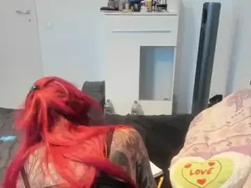 Stripchat Adult Webcam of tamarapervert