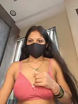 Stripchat Free Porn Cam of kaira_noty