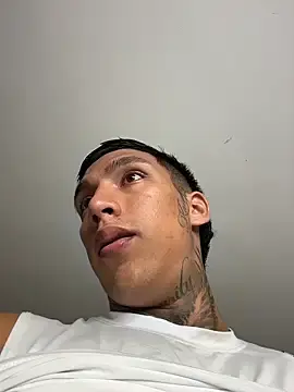 Stripchat Sex Cam of sendfer