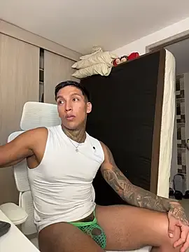 Stripchat Sex Cam of sendfer