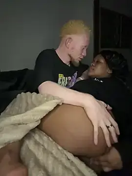Stripchat Watch Live Sex Cams of BonnyMolhada