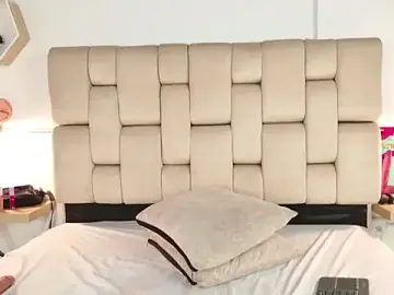 Stripchat Live Porn of kaia_boobs