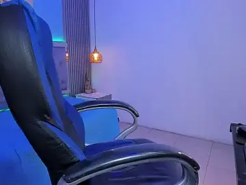 Stripchat Nude Webcam of SamBlack_