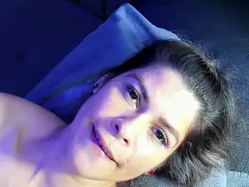 Stripchat Live Sex Cam of playsgirlhot