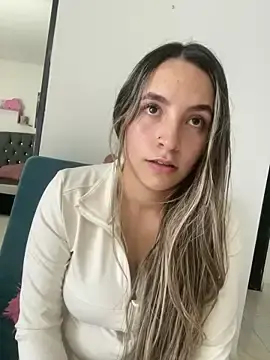 Stripchat Watch Live Sex Cams of JUANITA07