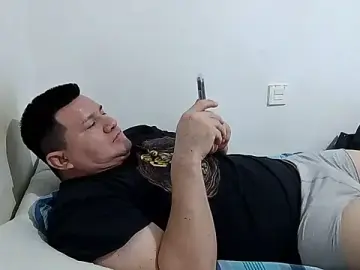 Stripchat Free Porn Cam of fuckynations
