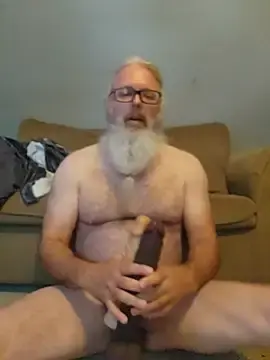 Stripchat Sex Cam of HardSteele97