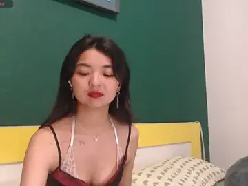 Stripchat Free Live Porn of Shy_Kira