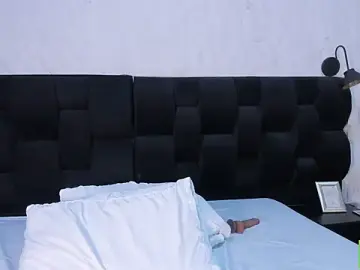 Stripchat Free Porn Cam of Ava_Bonny