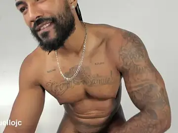 Stripchat Free Porn Cam of Xander_Str0ng