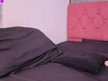 Stripchat Watch Live Sex Cams of sweetnaughty_candy