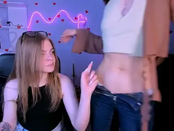 Stripchat Live Sex Cam of veronica_bubble