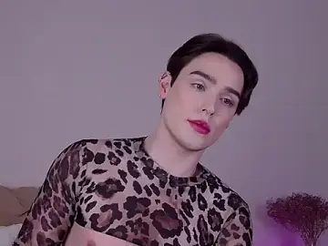 Stripchat Sex Cam of RobbyCharming