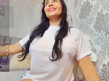 Stripchat Live Sex Cam of alix_jones