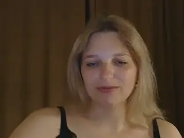 Stripchat Free Porn Cam of ElisSky301