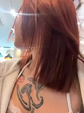 Stripchat Nude Webcam of RosieSecret