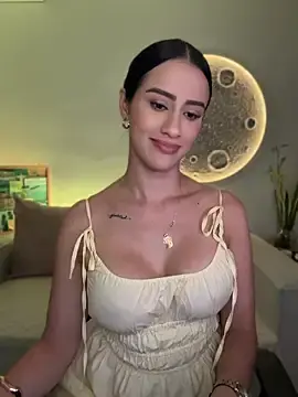 Stripchat Live Sex of SarahhSmitth1