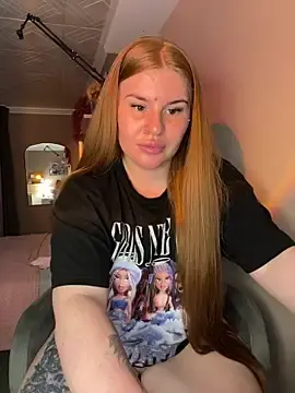 Stripchat Nude Webcam of RedFoxQueen