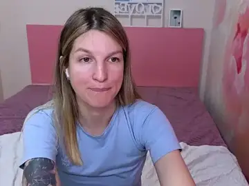 Stripchat Free Live Porn of EmilyWalkeri