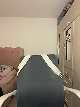 Stripchat Nude Webcam of Emmily_19