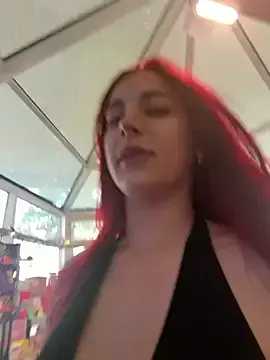 Stripchat Watch Live Sex Cams of sexymelli18