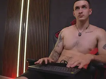 Stripchat Nude Webcam of JacksonOlsenn