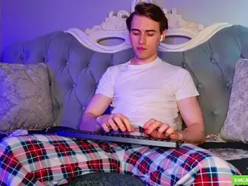 Stripchat Sex Cam of WilliamDyson