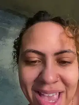 Stripchat Adult Webcams of Chloe_Leaozinho