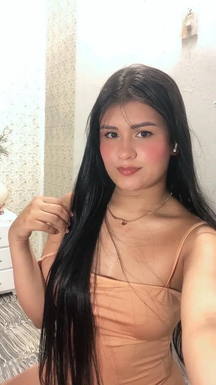 Elalove_