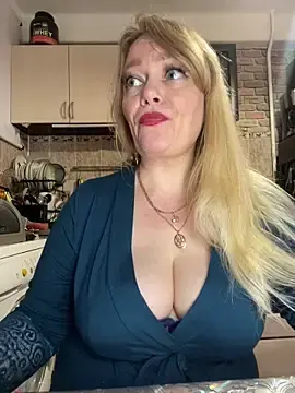 Stripchat Sex Chat of Sweet-blonde