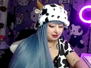 Stripchat Free Porn Cam of lussyevans24