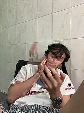 Stripchat Watch Live Sex Cams of titi-999