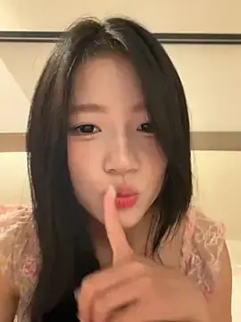 Stripchat Watch Live Sex Cams of xiaowanou-668