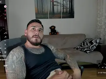 Stripchat Free Porn Cam of Gymdominus