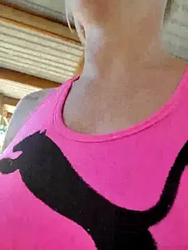 Stripchat Adult Webcams of POPPY_XO