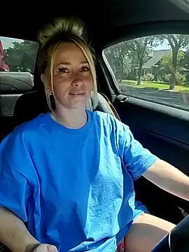 Stripchat Free Live Porn of POPPY_XO