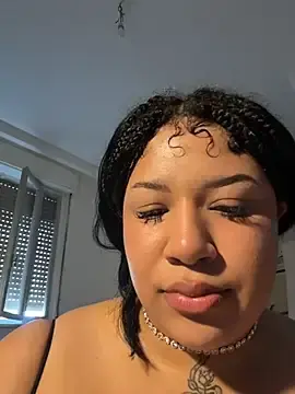 Stripchat Best Webcam of SashaLiciosa_