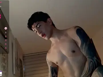 Stripchat Live Porn of ivaaaan_