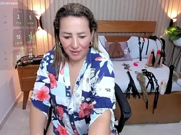 Stripchat Live Porn of luciana_ballesteros_