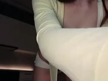 Stripchat Live Porn of Ella_lee15