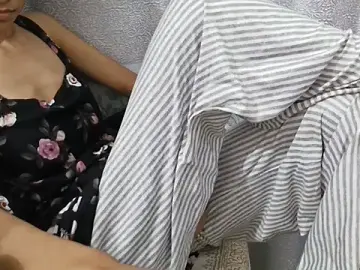 Stripchat Free Porn Cam of Shiuli_b