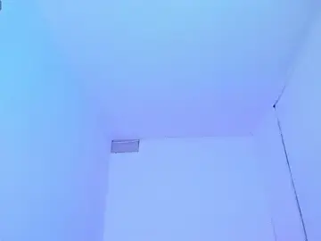 Stripchat Watch Live Sex Cams of milkqueenboobs