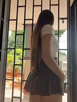 Stripchat Free Porn Cam of LittleDoll___