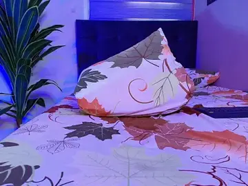 Stripchat Watch Live Sex Cams of AURALIS_LUX
